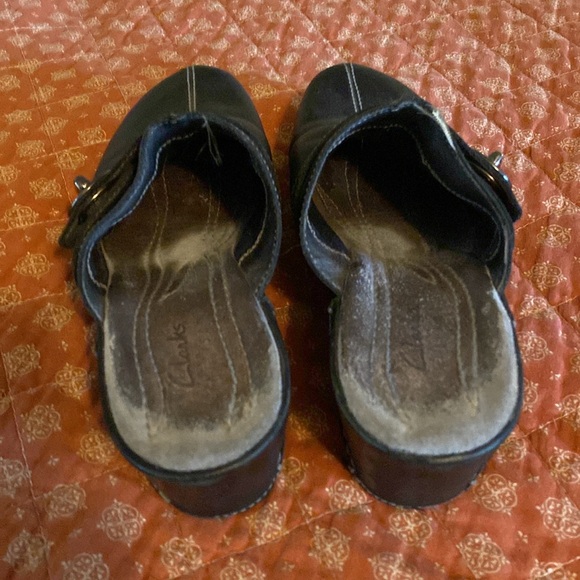 Clarks size 8 Clog Leather - Picture 3 of 9